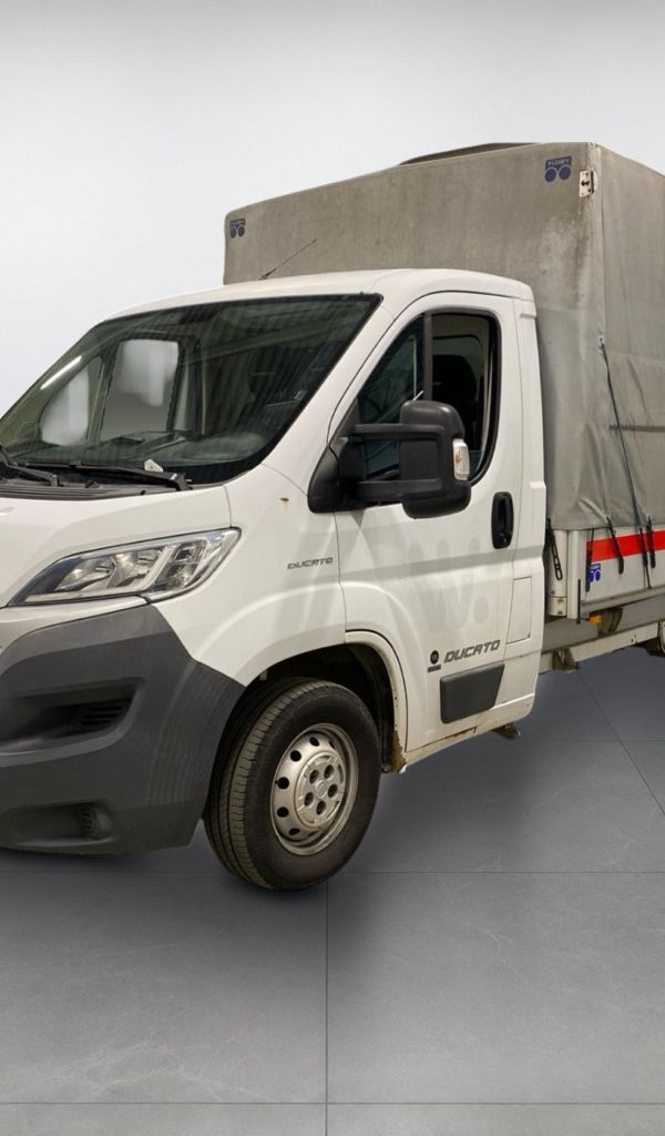 Fiat Ducato 35 Maxi L4 Flak Kapell Backkamera 3-sits MOMS 130hk