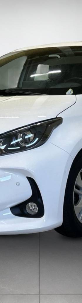 Toyota Yaris Hybrid 1.5 CVT Active Kamera Komfortpaket MOMS 116hk – miniatyr 1