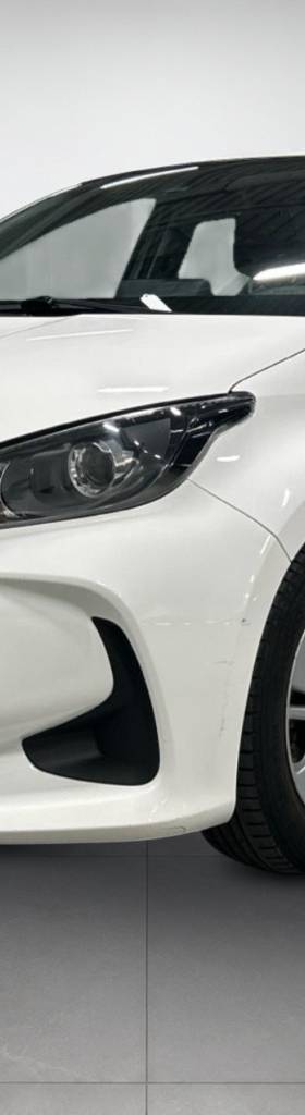 Toyota Yaris Hybrid 1.5 CVT Active Backkamera MOMS 116hk – miniatyr 1