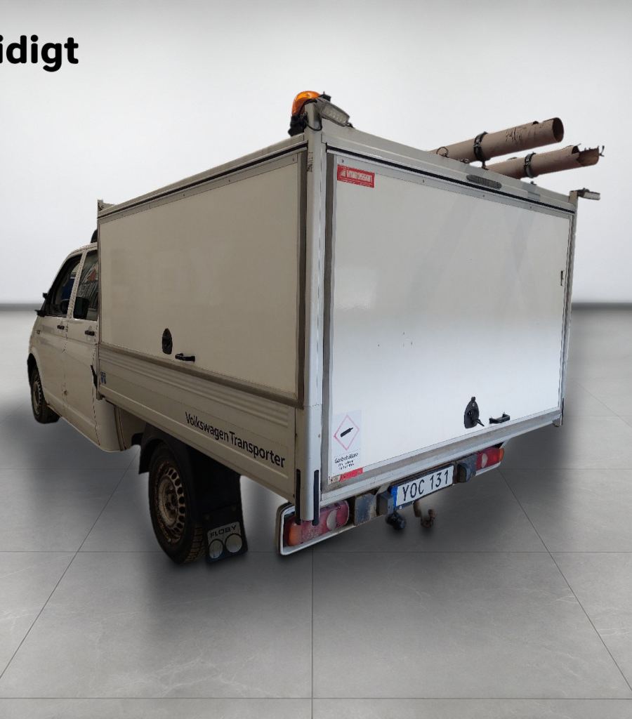 Volkswagen Transporter Dubbelhytt 2.0 TDI 4Motion Drag Värmare MOMS 150hk – bild 2 av 9