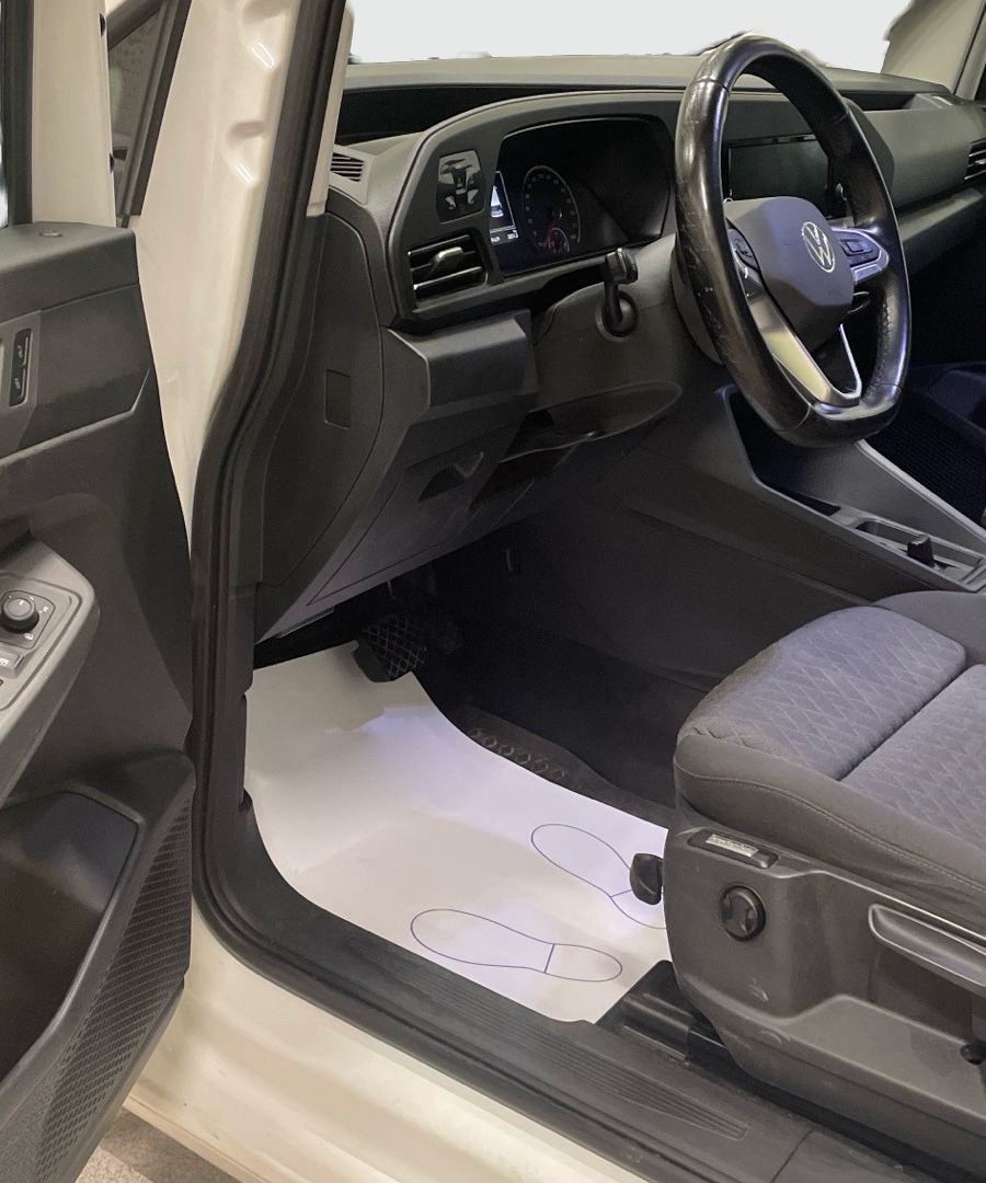 Volkswagen Caddy Life 2.0 TDI DSG Värmare Kamera LED MOMS 122hk – bild 5 av 8